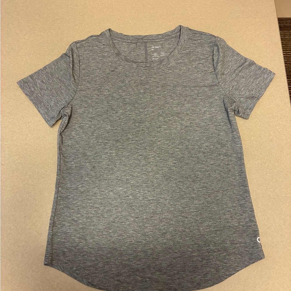 GAP Gray Short Sleeve Tee